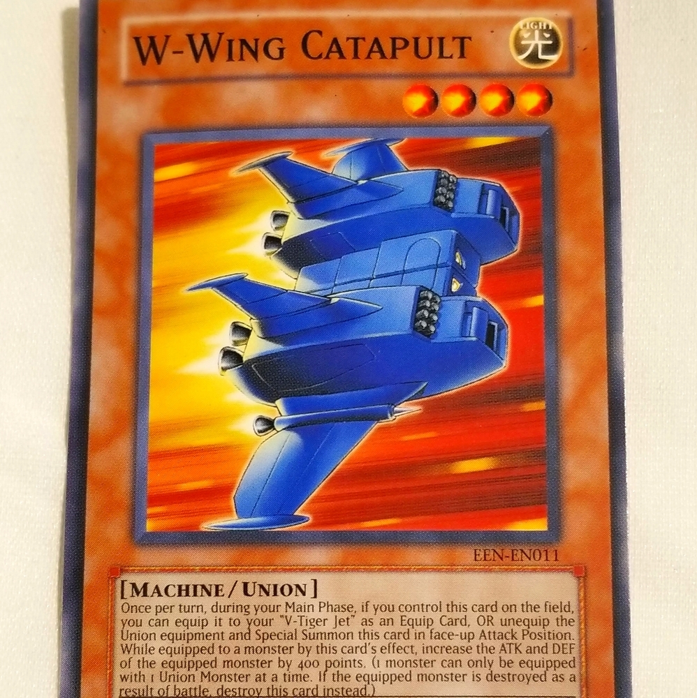 (4 for $20)Konami YUGIOH W-wing Catapult card